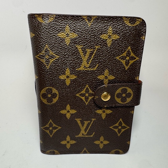 Louis Vuitton Handbags - Louis Vuitton Monogram Porte Papier Passport Wallet/Holder